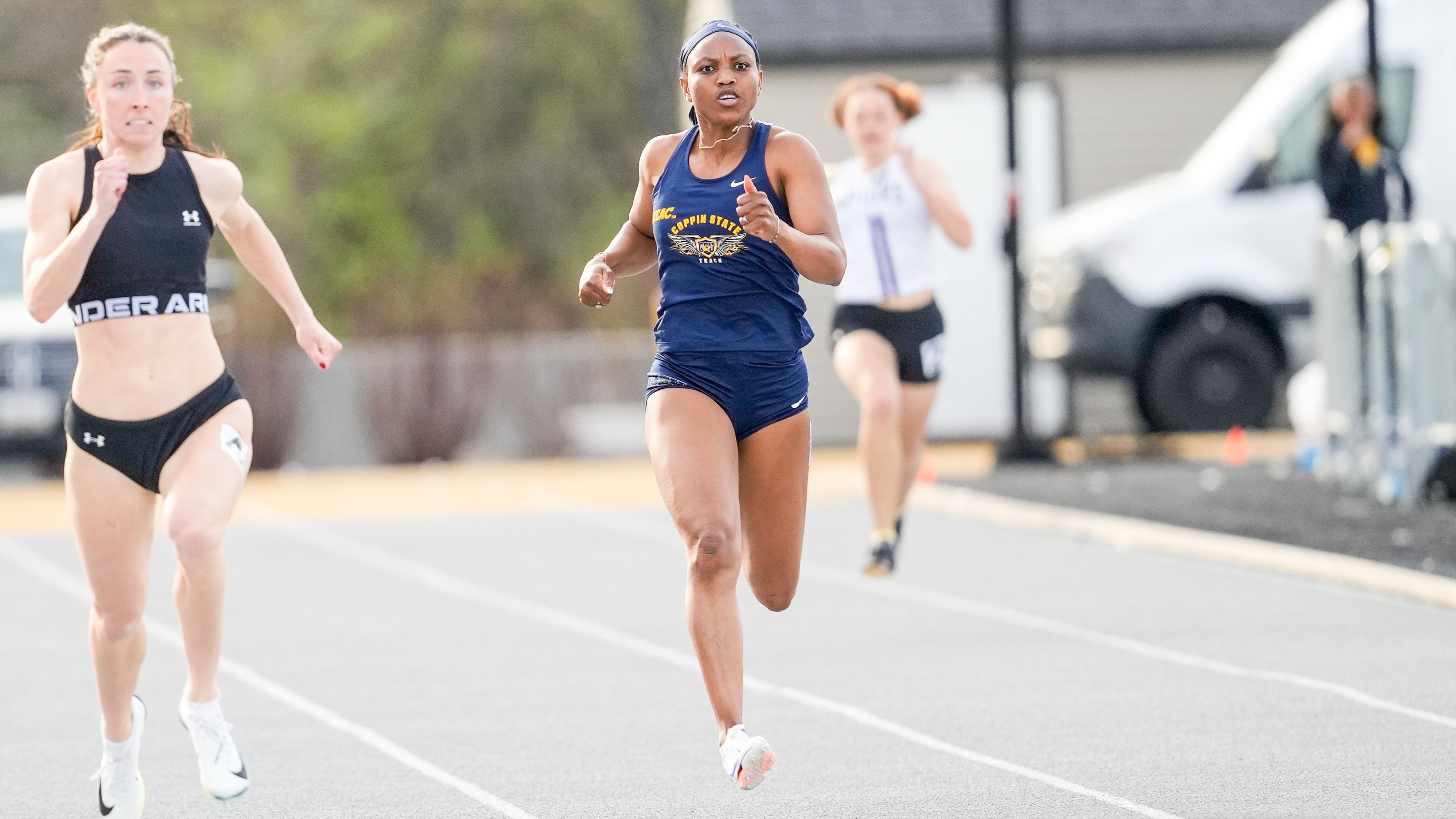Hor in 200m at Towson Twilight