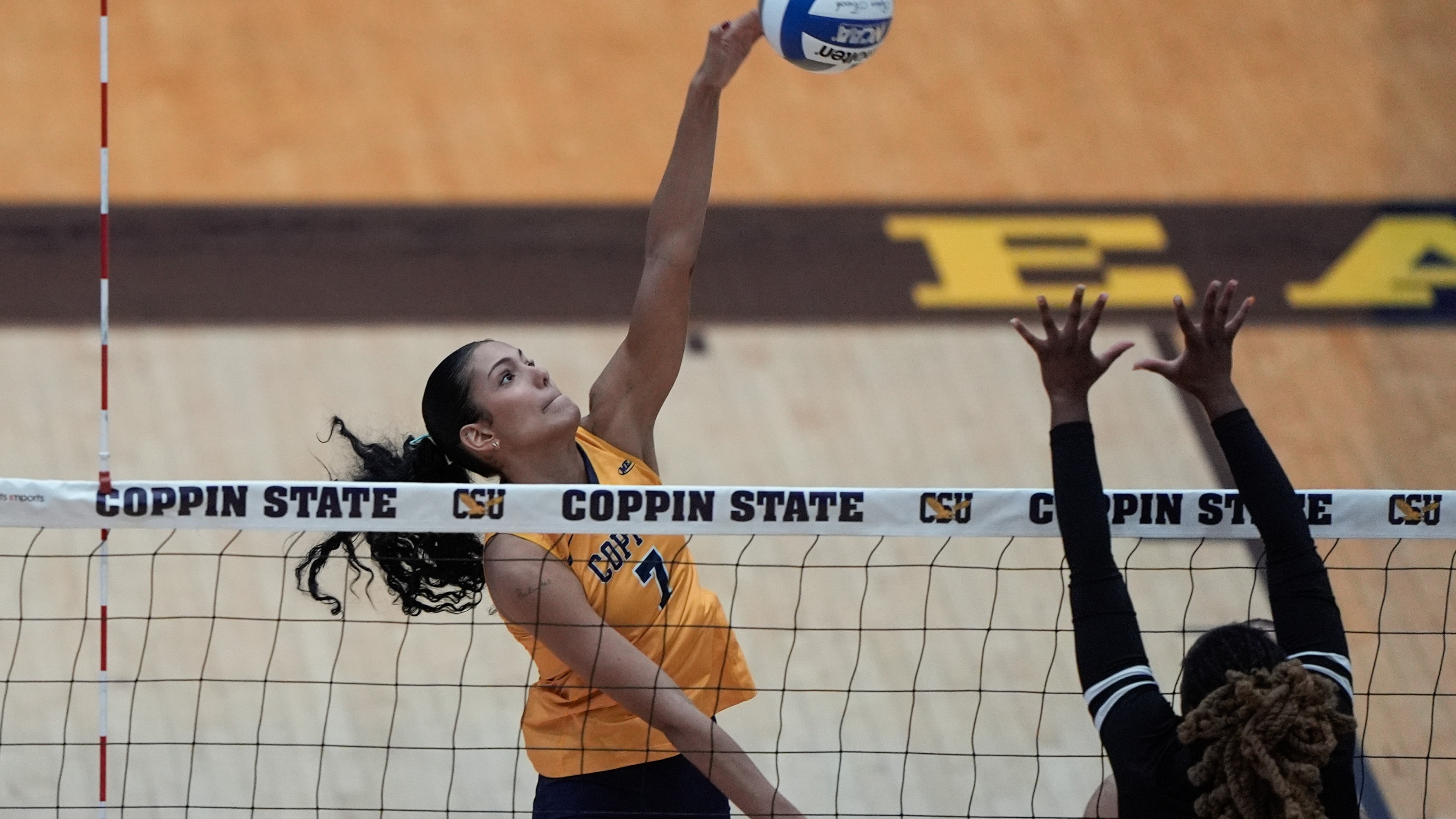 Luna with kill vs. UMES