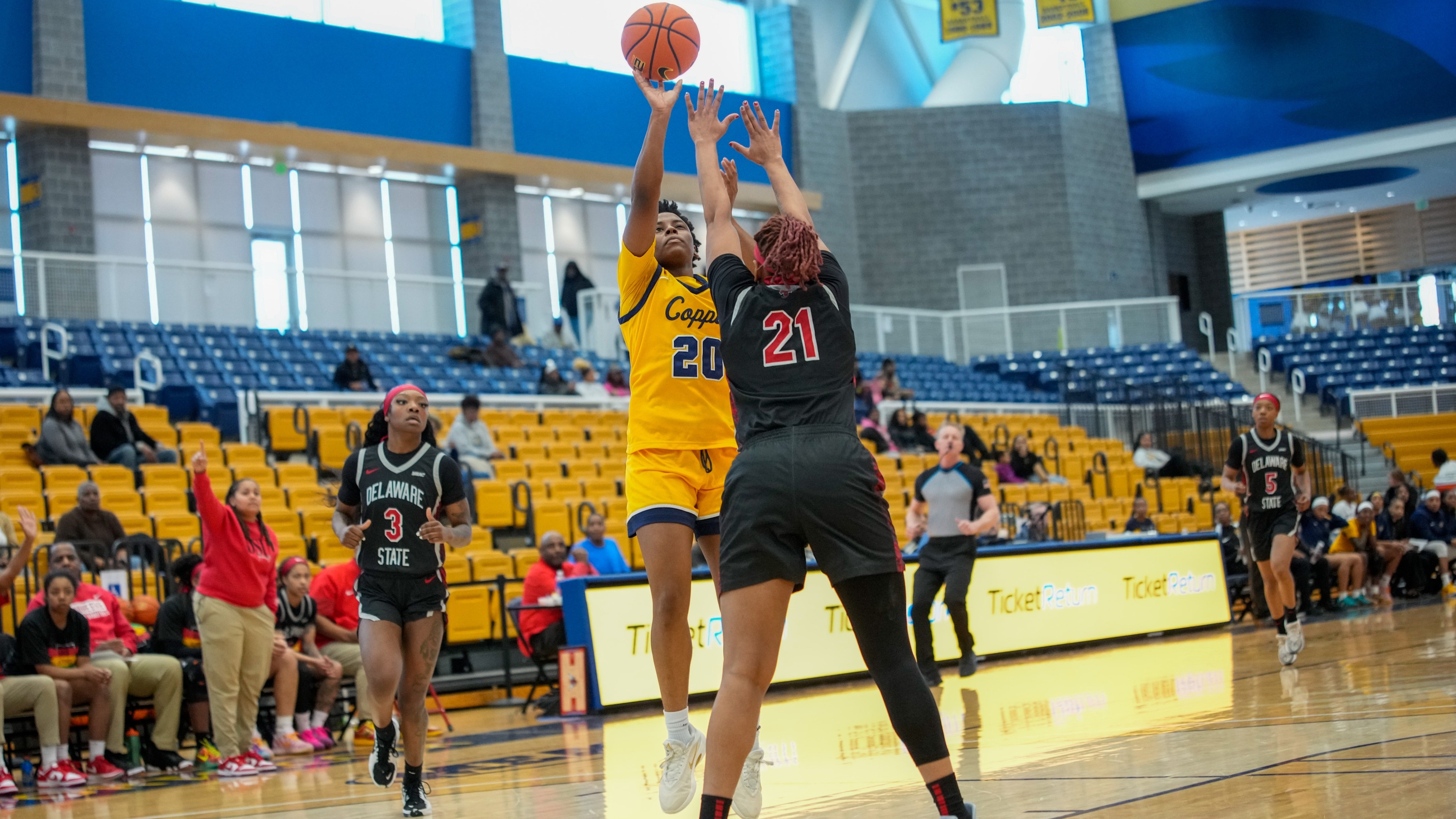 Henry buries jumper vs DSU