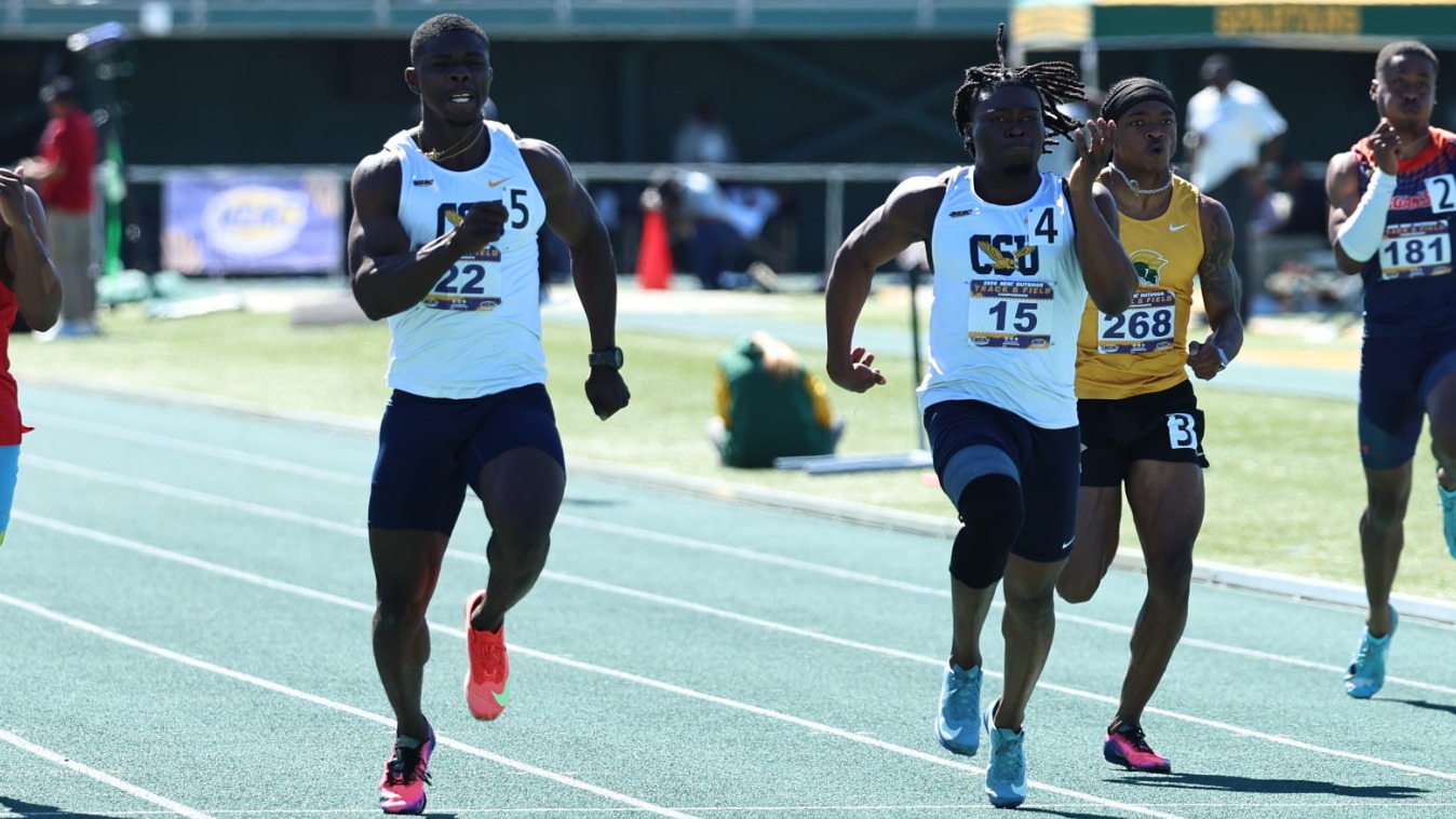 Hammond & Adekoya Run in the 100m Dash