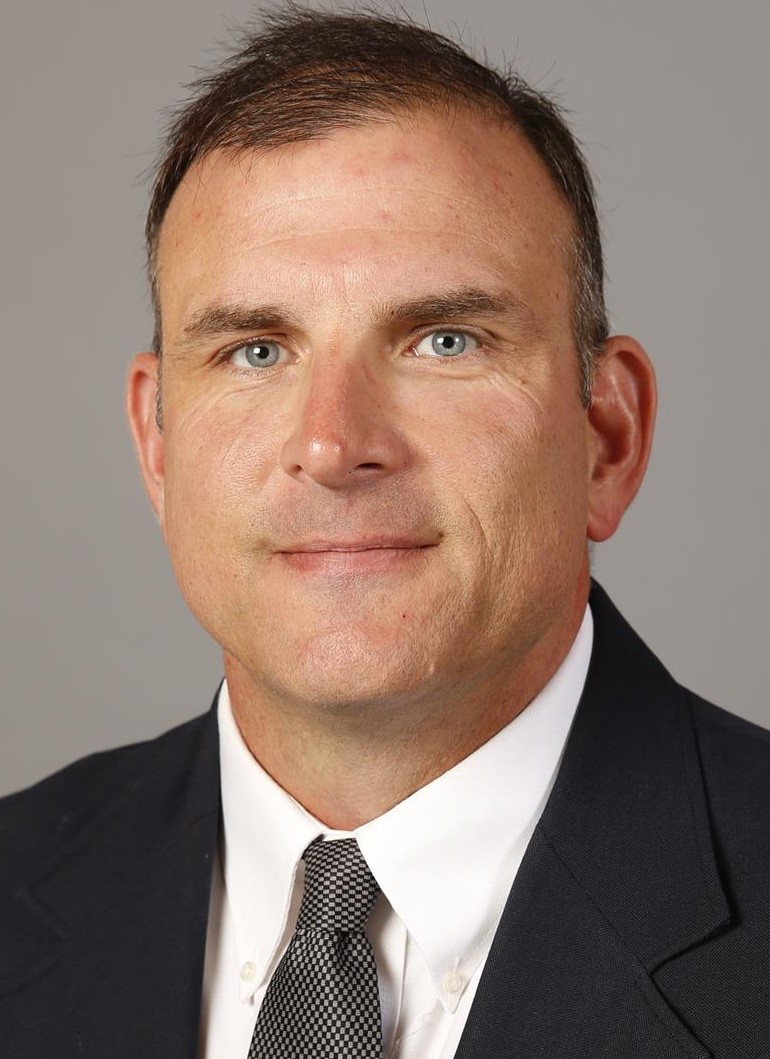 Roy Istvan, 2016-17