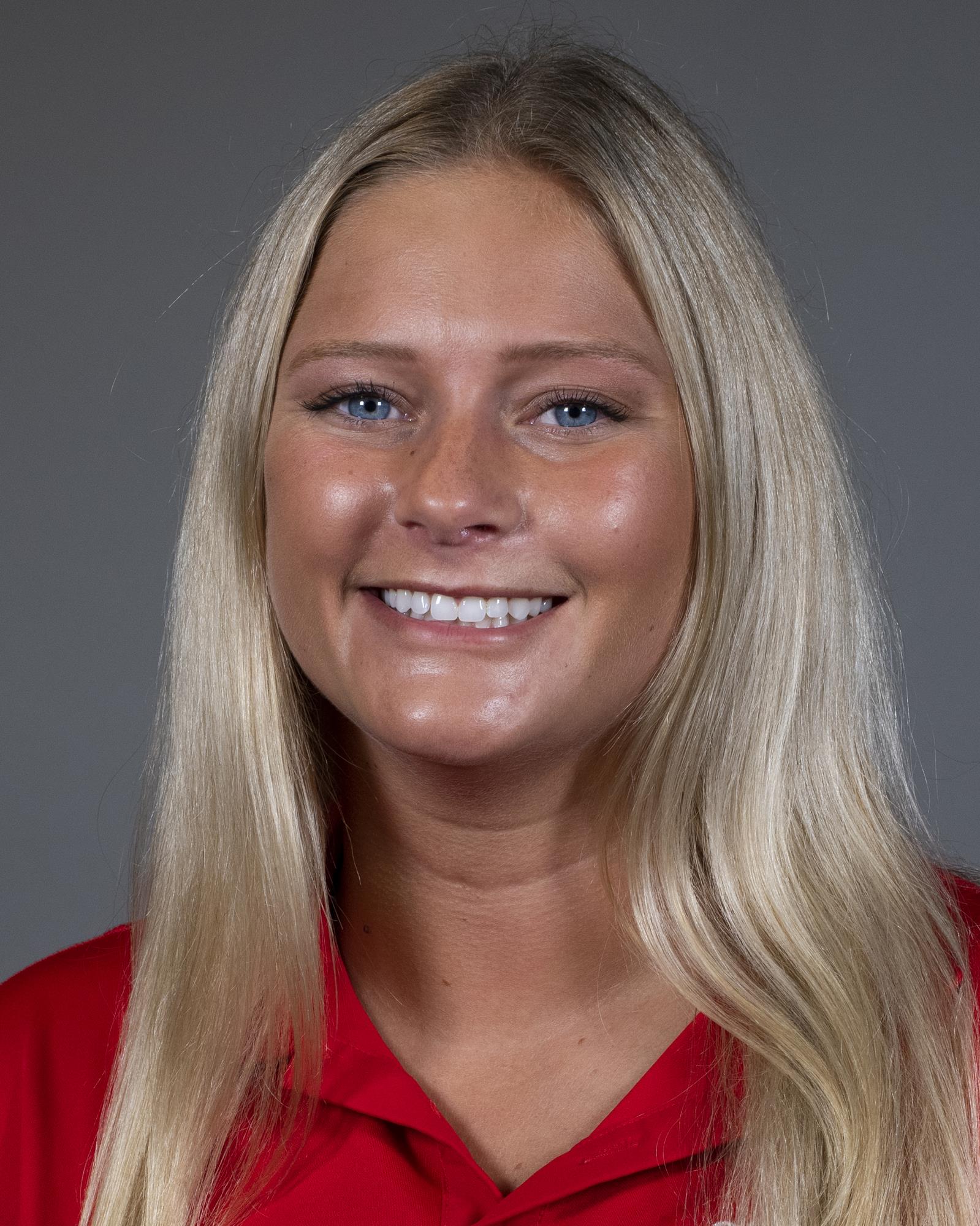 Hannah Haven, 2019 headshot