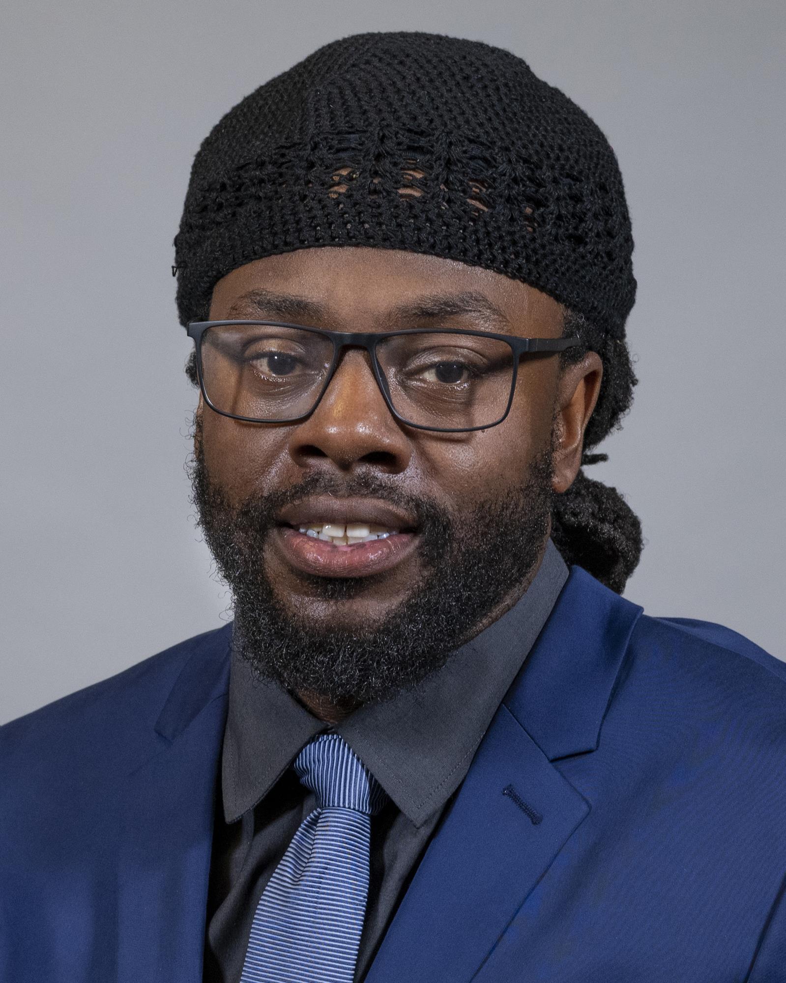 2019 associate head coach of women's track and field portrait: Justin Byron