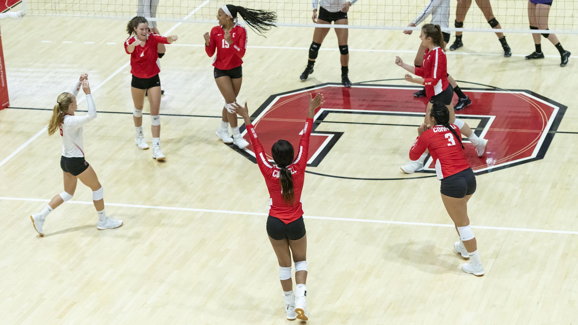 Cornell Volleyball Sweeps Saint Francis, Wins Blue and White Classic
