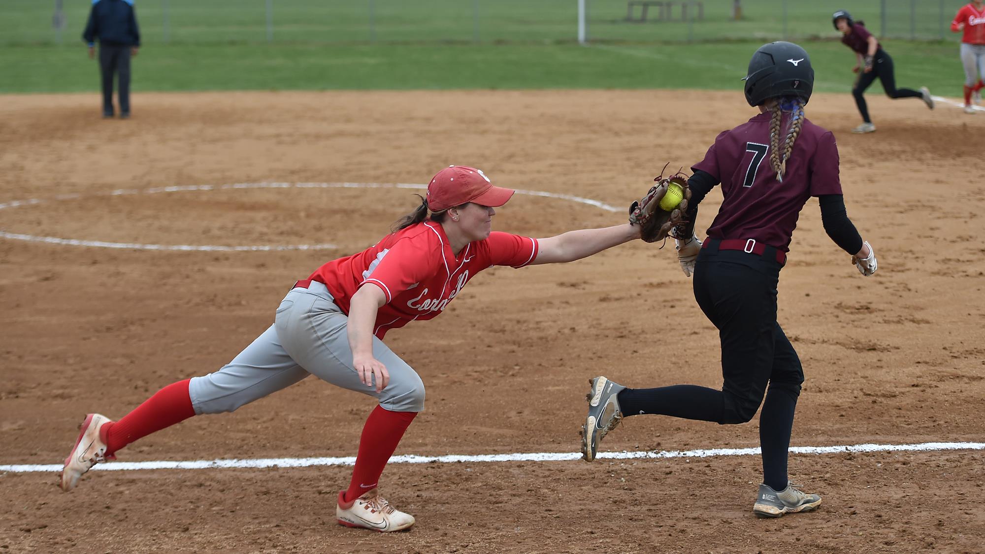 Softball Sweeps Maryland Eastern Shore To Begin Spring Break Trip