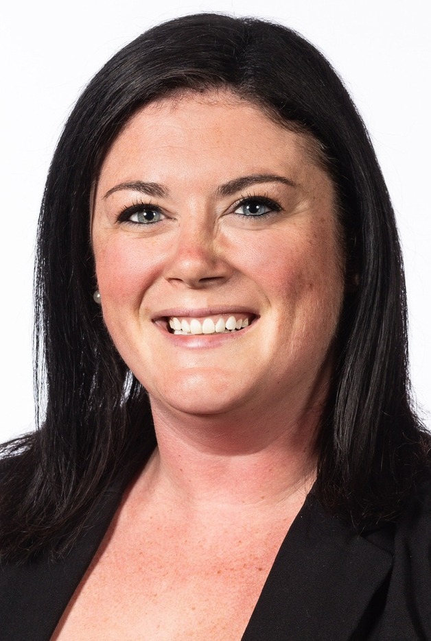 Shannon Bush headshot, pre-Cornell.