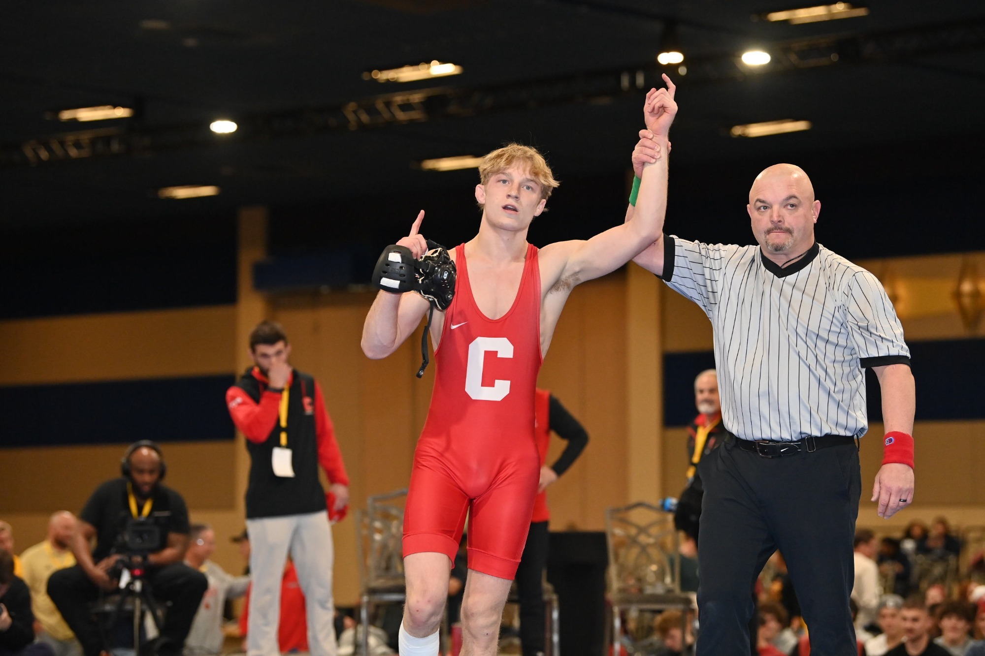 Jaxon Joy wins 149lb class at CKLV