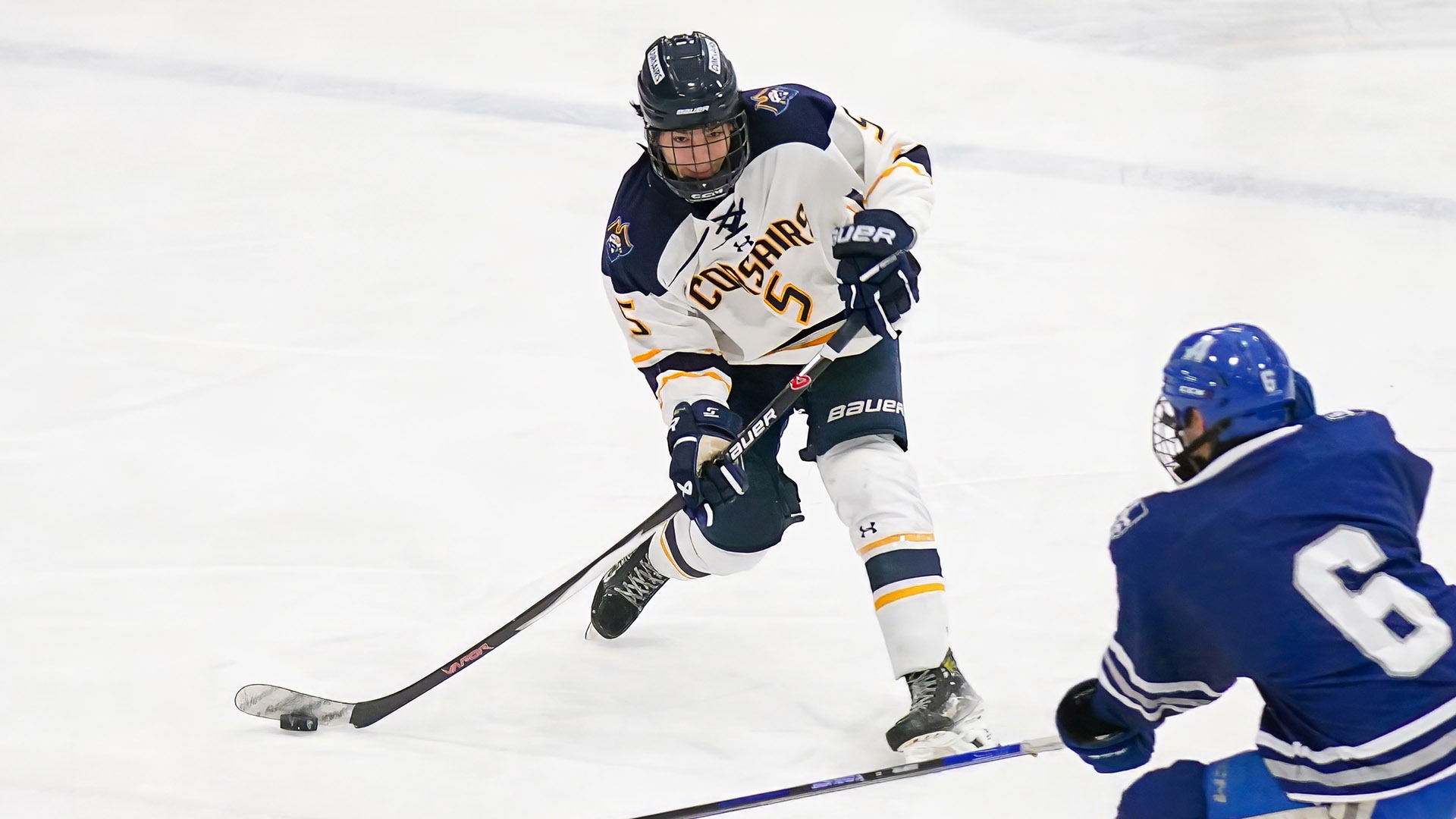 Chris Cardillo - UMass Dartmouth men's ice hockey