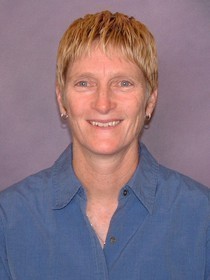Head shot of Cynthia Wetmore
