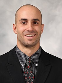 Head shot of Chris Azzano