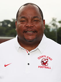 Head shot of Jon Shelton