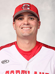 Head shot of Casey Scott