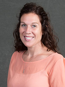 Head shot of Jacey Brooks