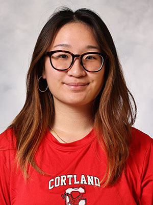 Head shot of Chloe Wu