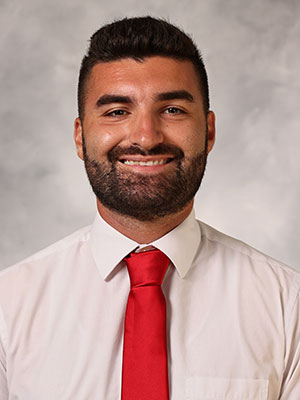 Head shot of Blake Aronson