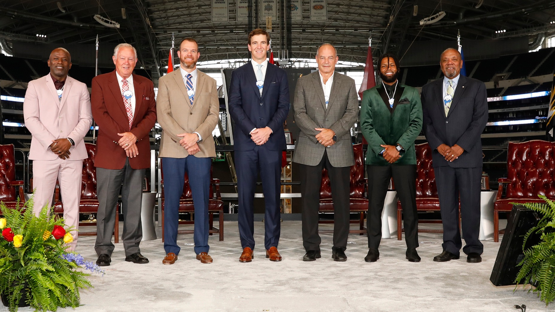 2023 Cotton Bowl Classic Hall of Fame Class Group Photo