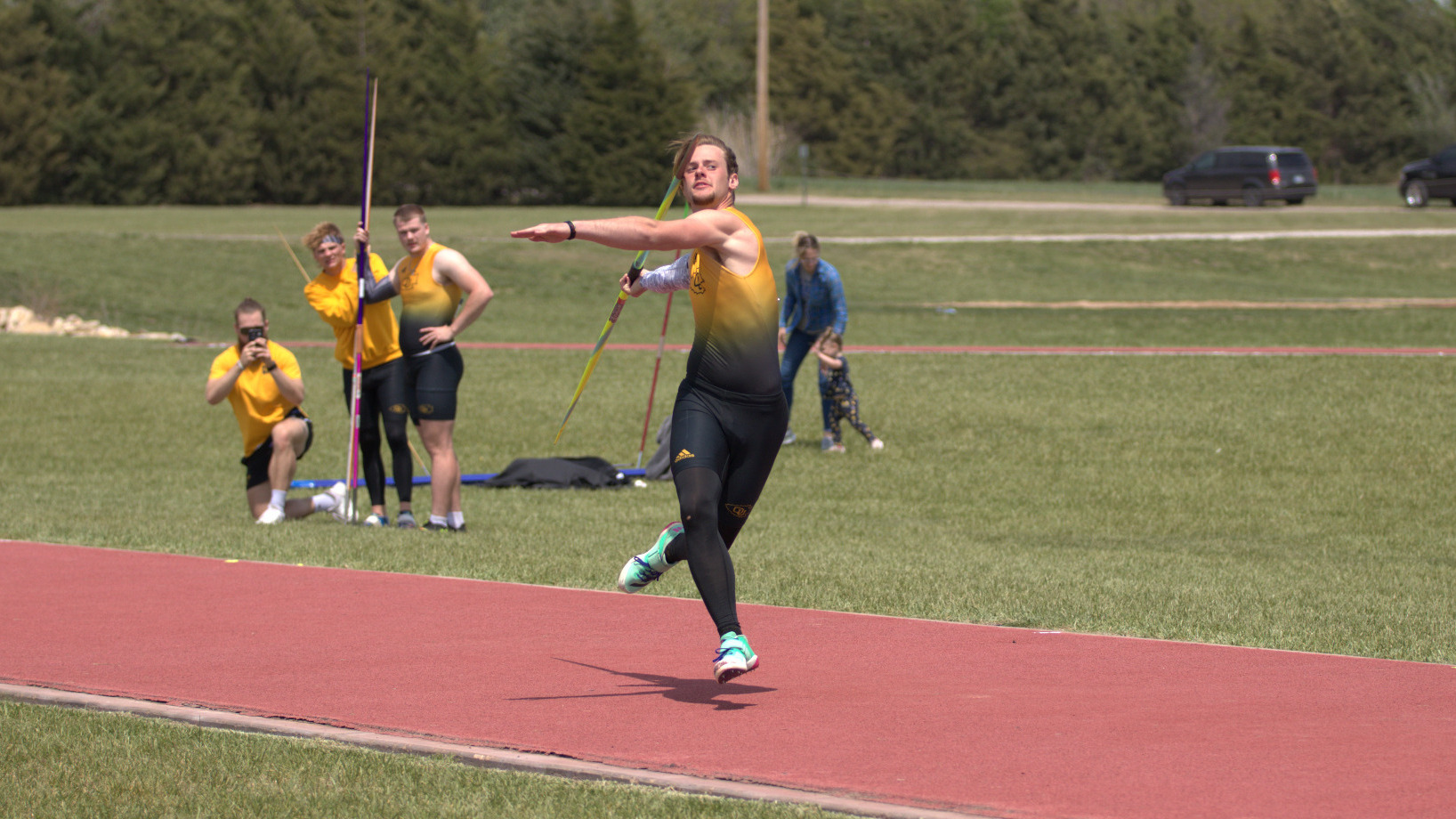 Gonzalez & Ziebarth Break 8K Record At Gans Creek Classic Creighton University Athletics