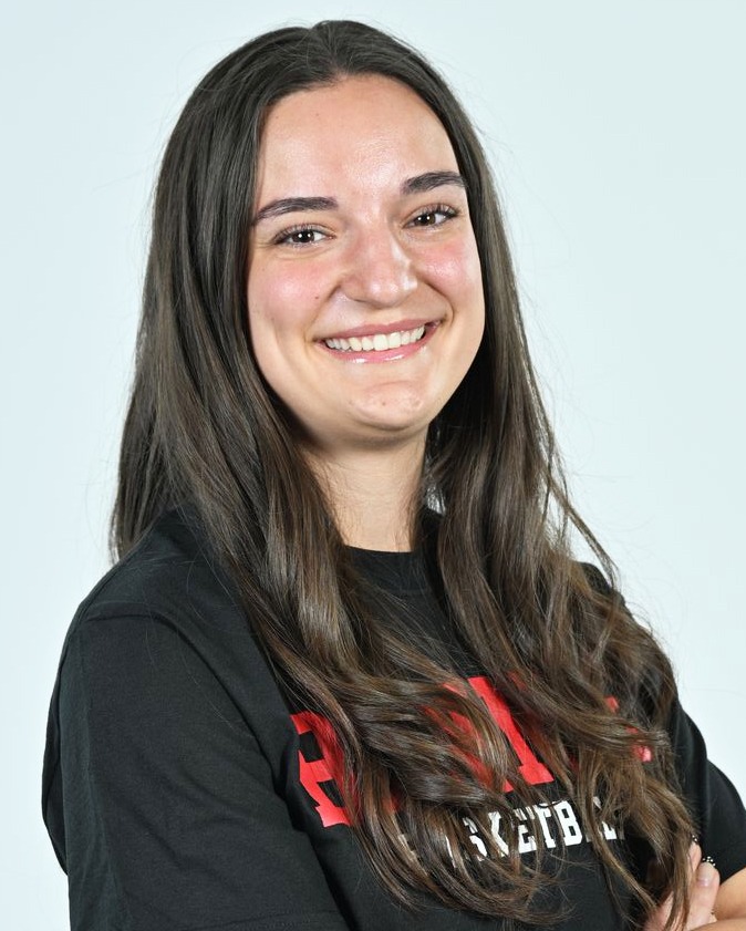 Alaina Pundsack - CSB BB Student Manager