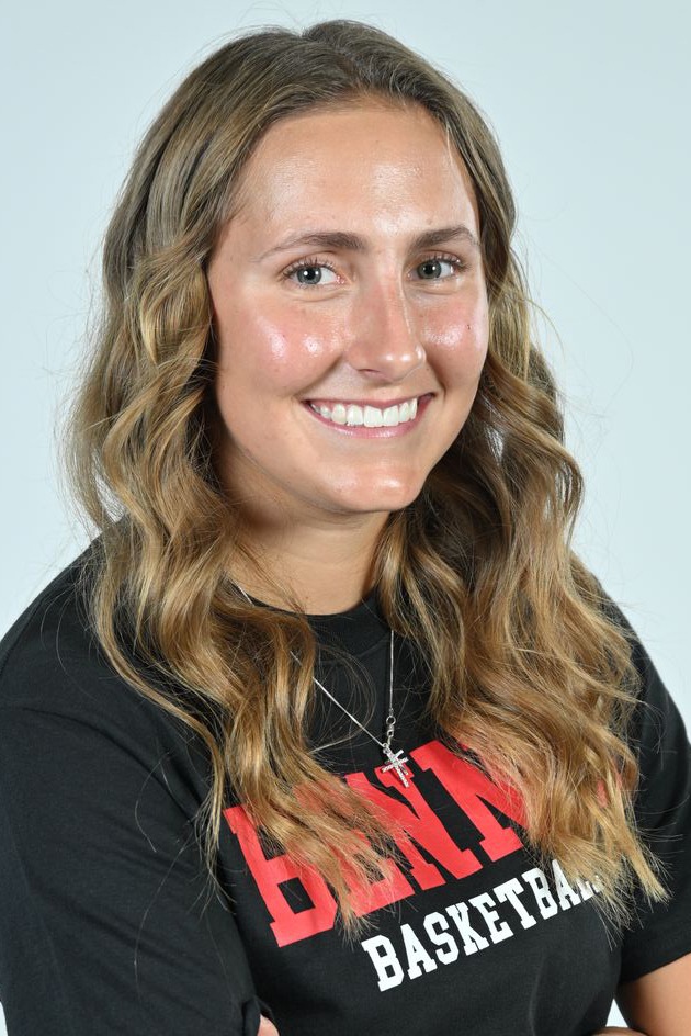 Kenna Henriksen - CSB BB Student Manager