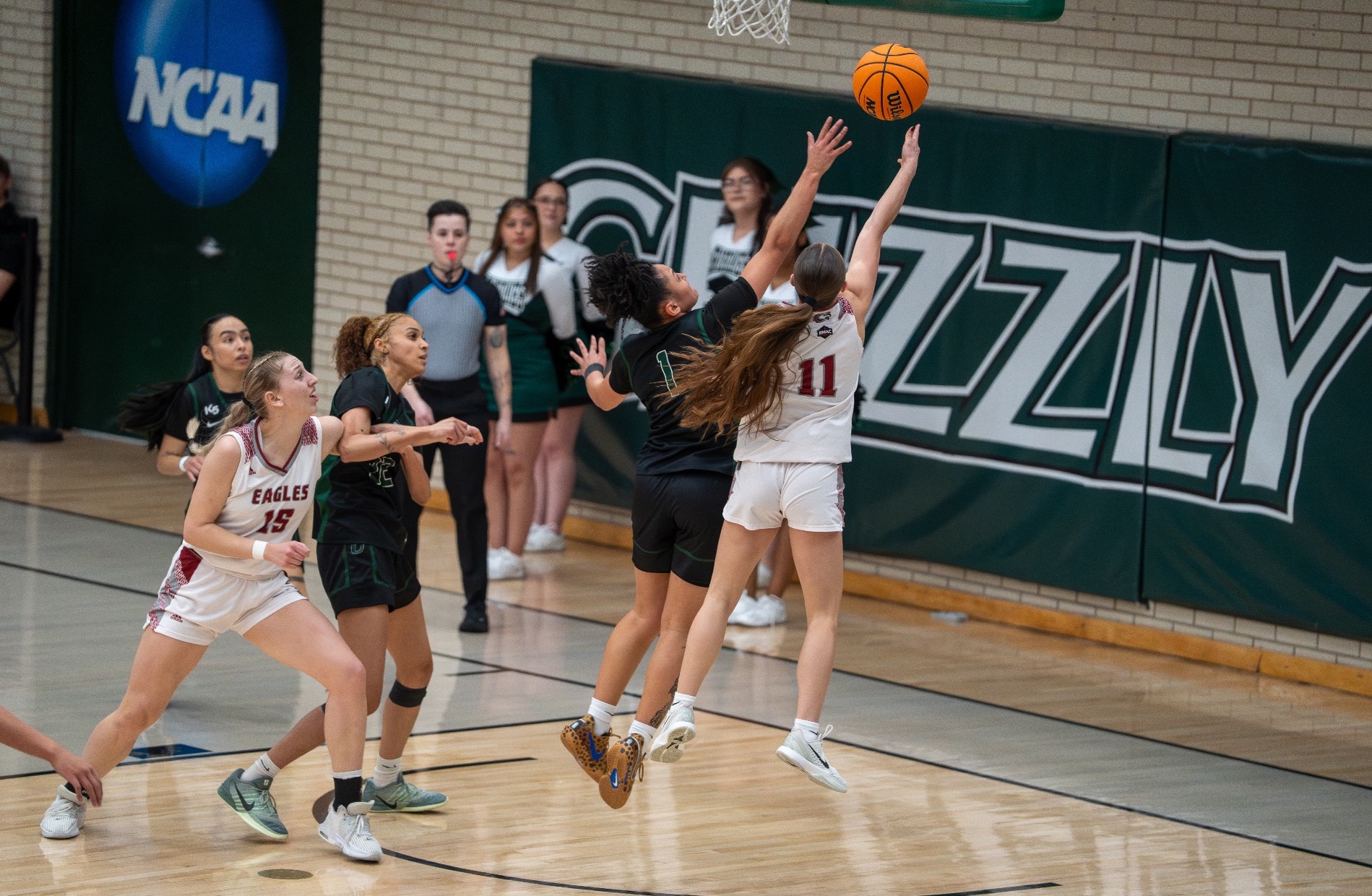 kenna-layup-drive-asu