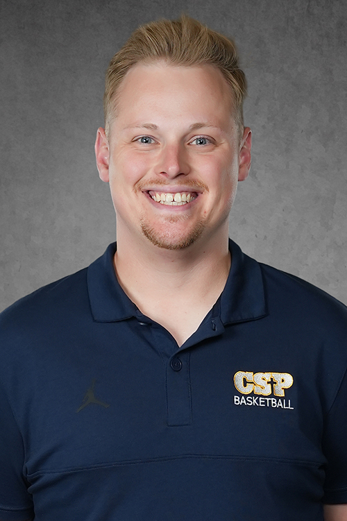 Aaron Houle 2025 Headshot