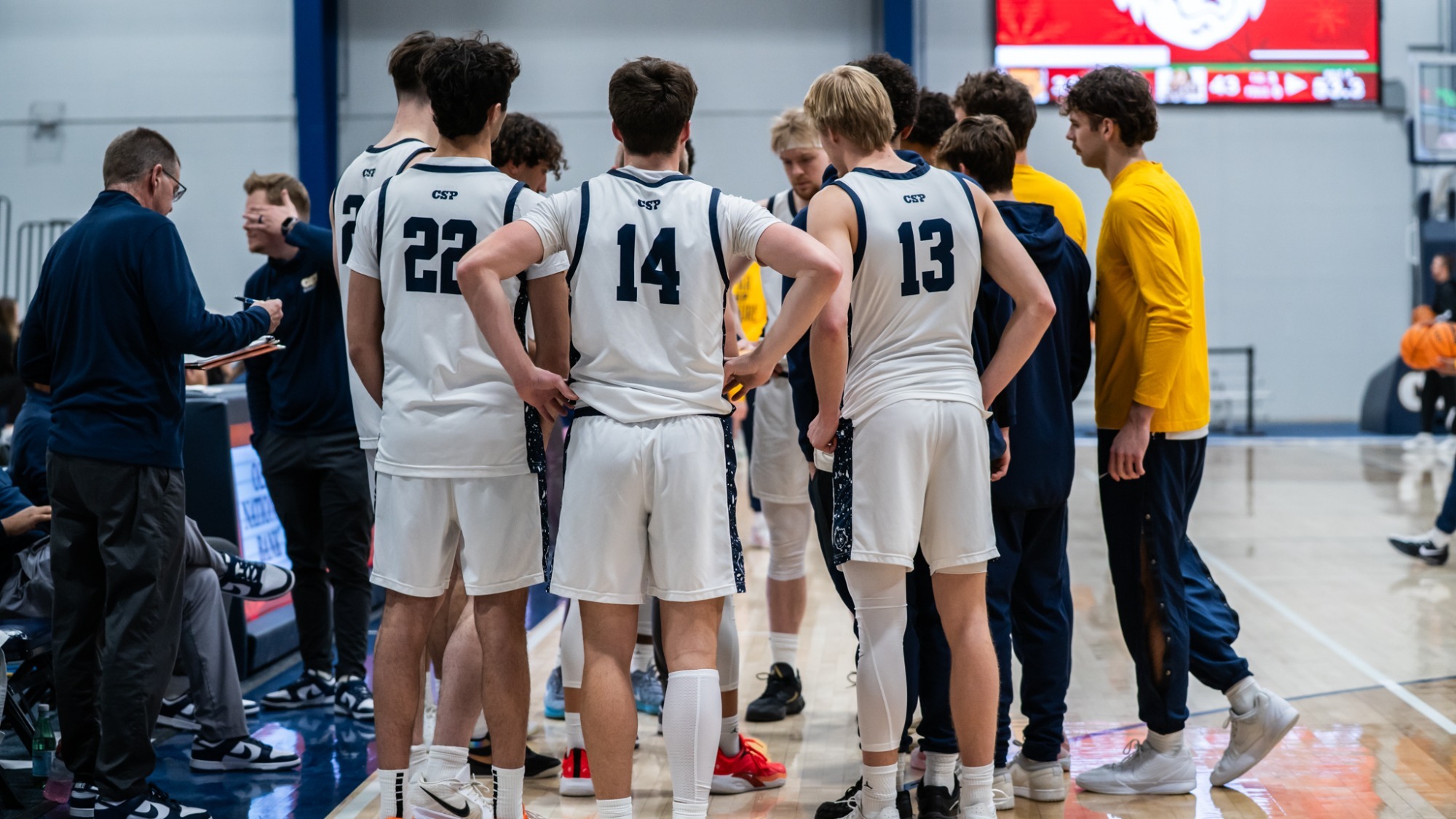 Men's basketball team vs Southwest Minnesota State 12/25
