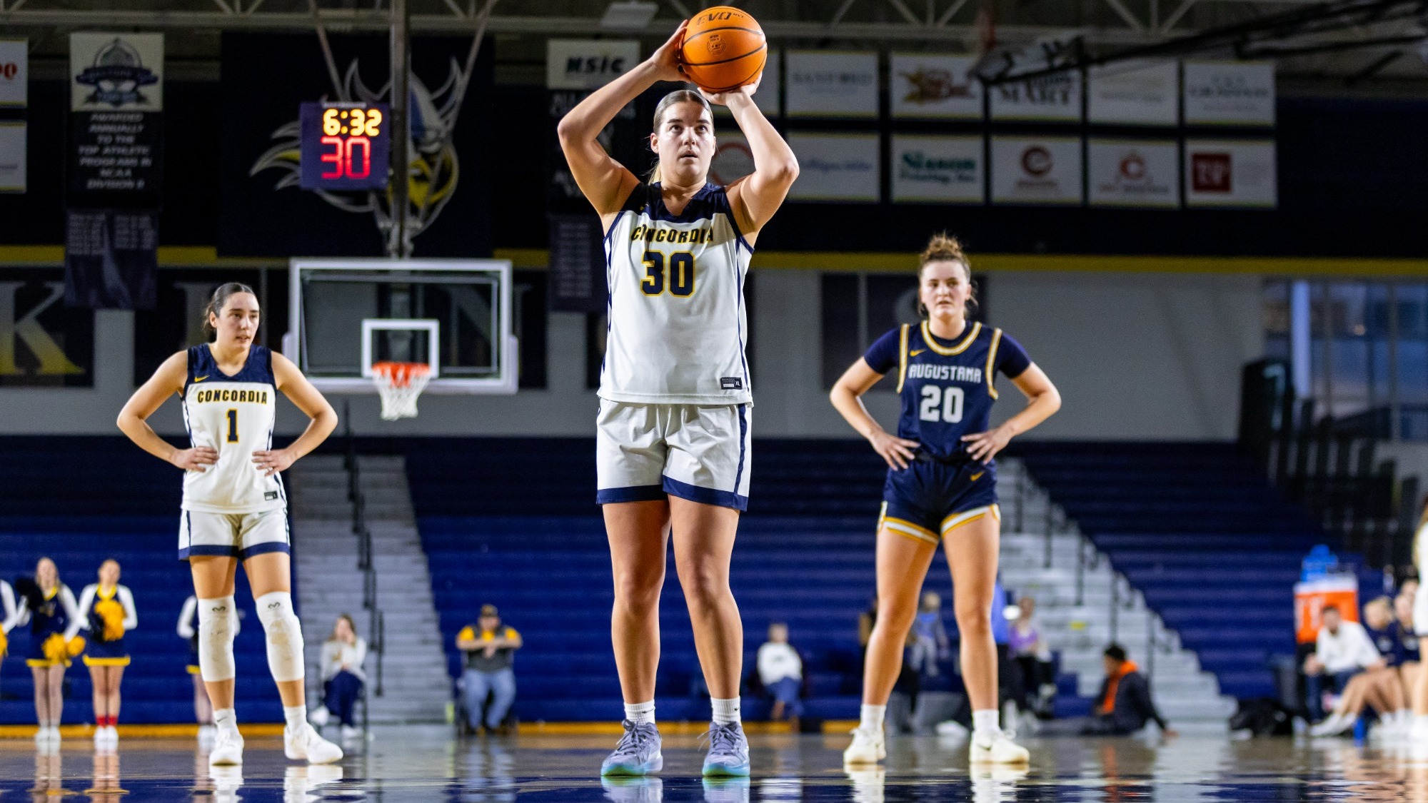 2025-26 women's basketball Lauren Wilson v. Augustana