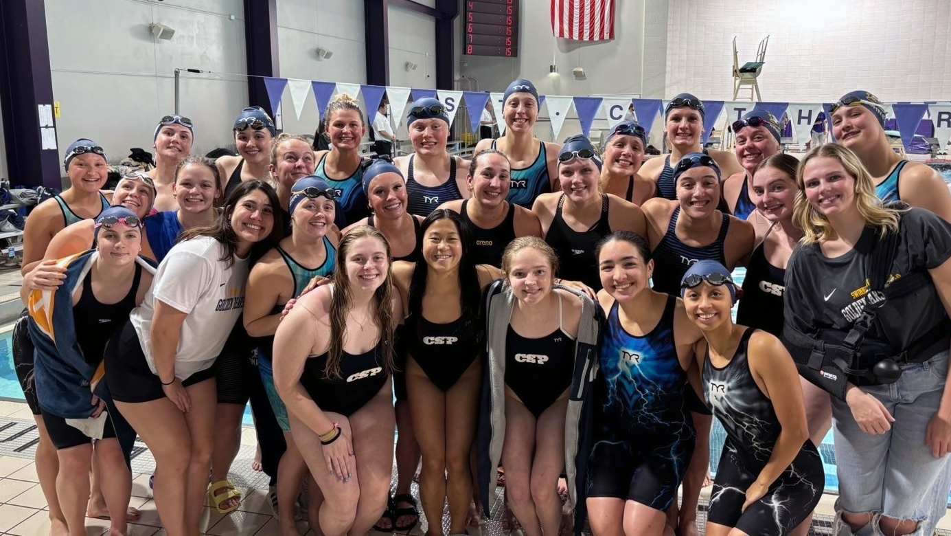 Swim/Dive team at WildBear Invite 2025