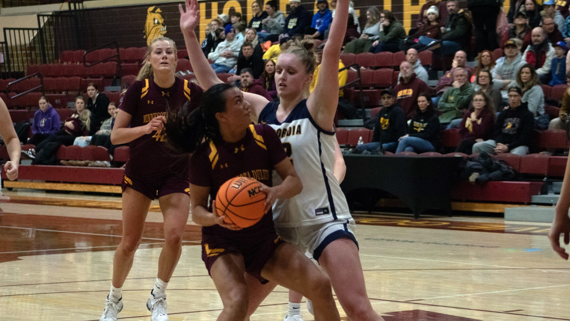 Emma Mommsen 2025-26 at UMD