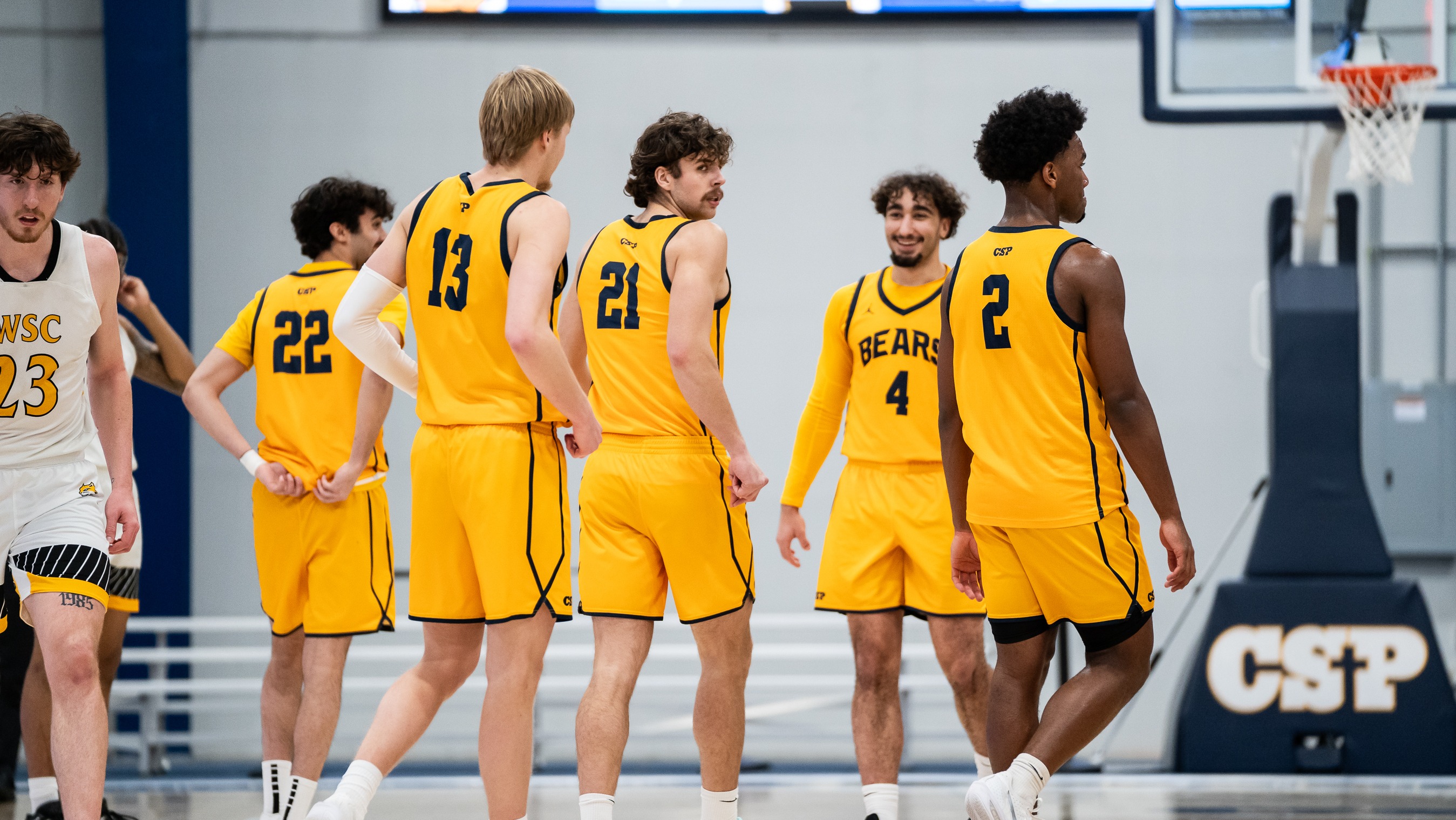 2-8-26 MBB team vs Wayne State