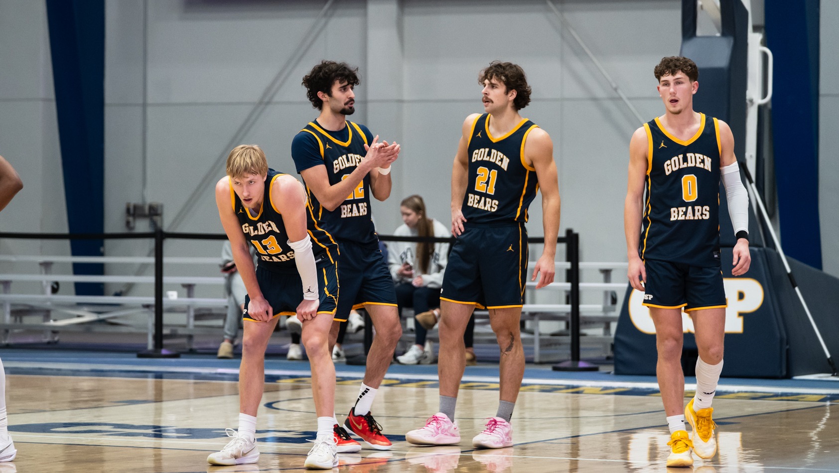 Men's basketball team vs UMary 2026