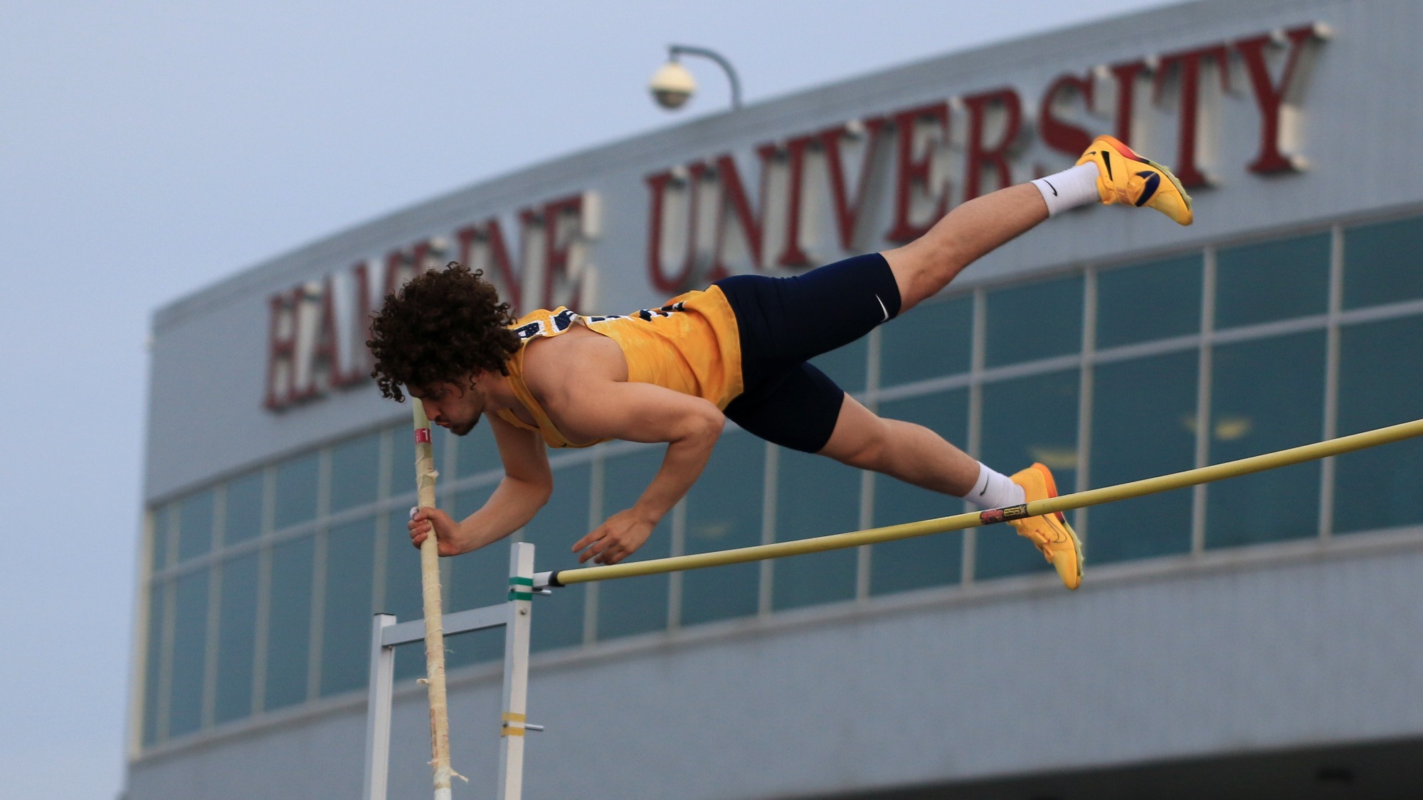 Abid Alam pole vault 2026 Hamline Invite