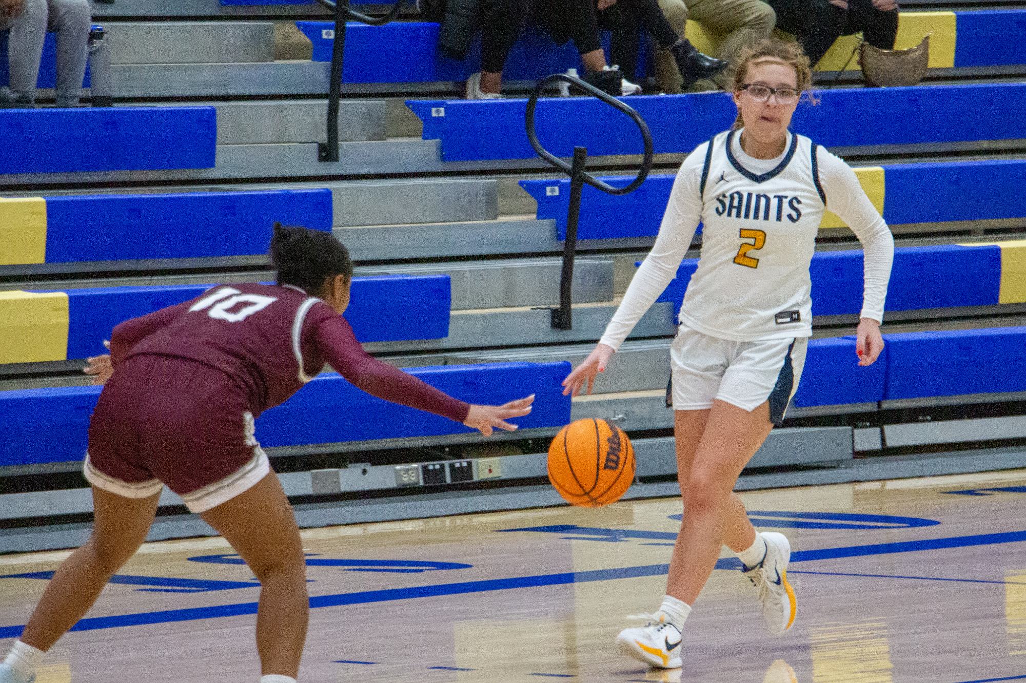 Evie Schmitz dribbing