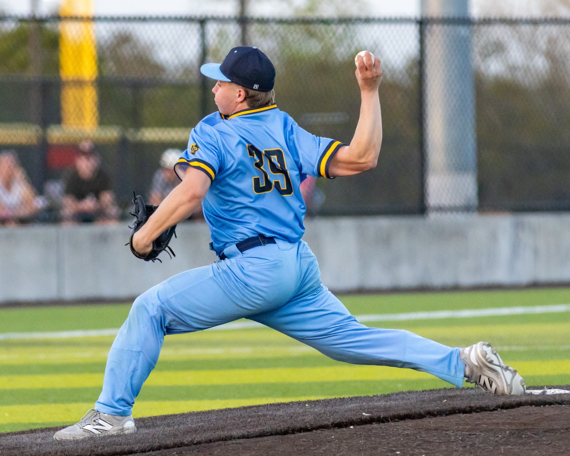 Michael Zunker pitching