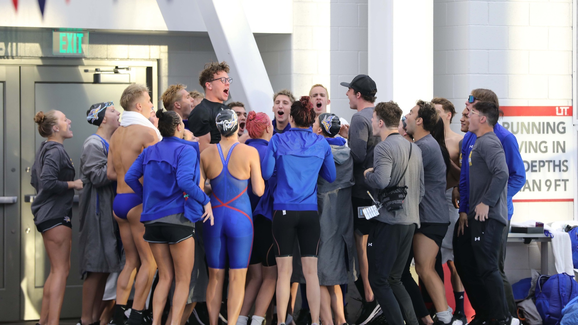 Swim & Dive Named Fall Scholar AllAmerican Teams California State