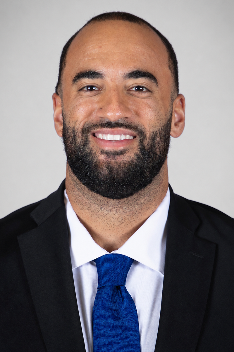 Russell Payne Headshot Cropped