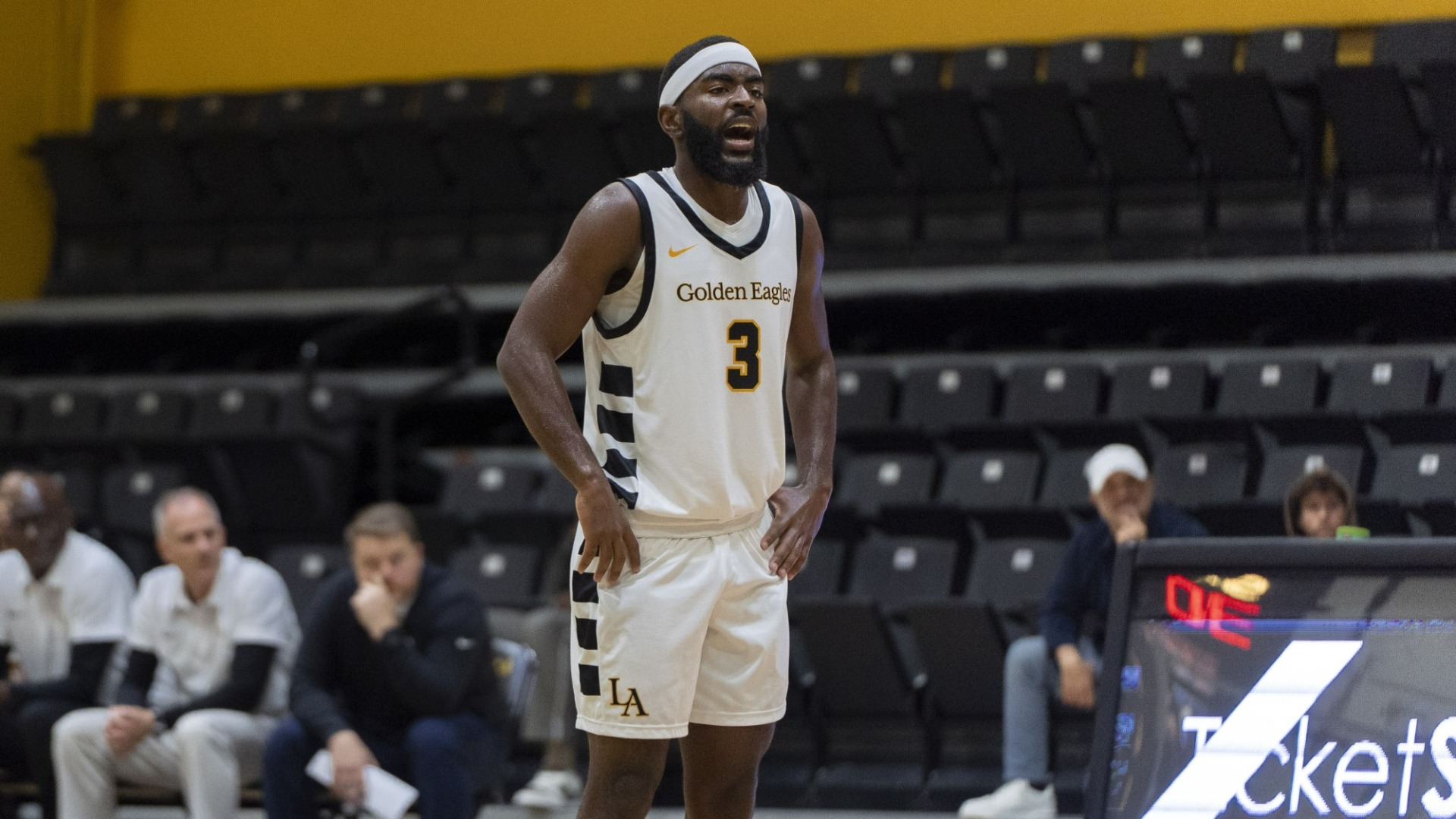 khemanni davis looks on during game