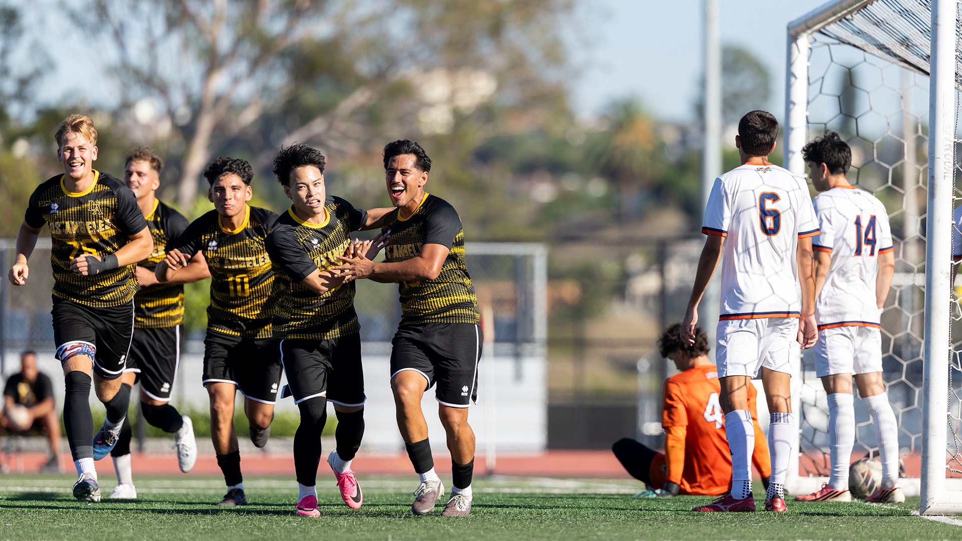 Men's Soccer Celebrates