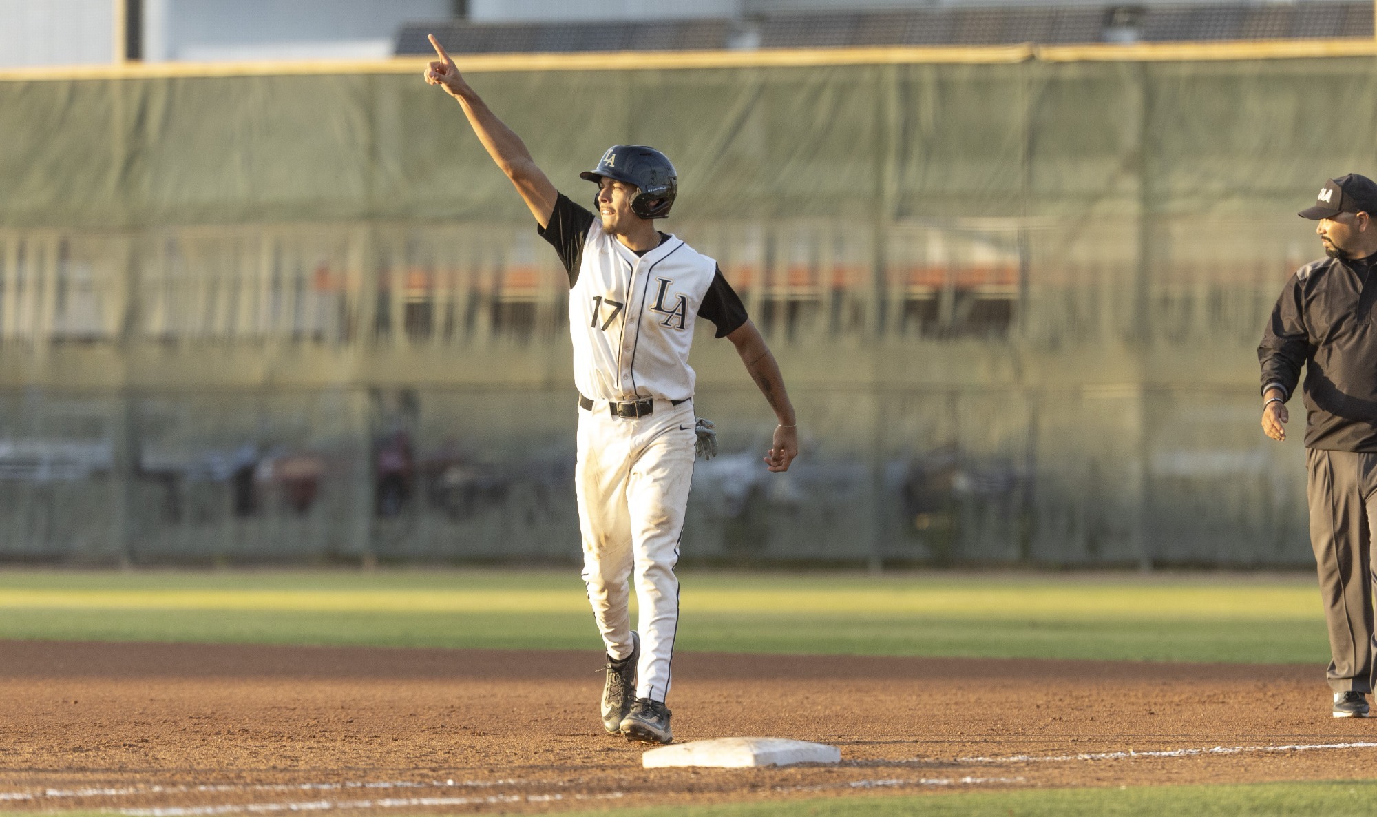 jonathan manuel celebrates a hit