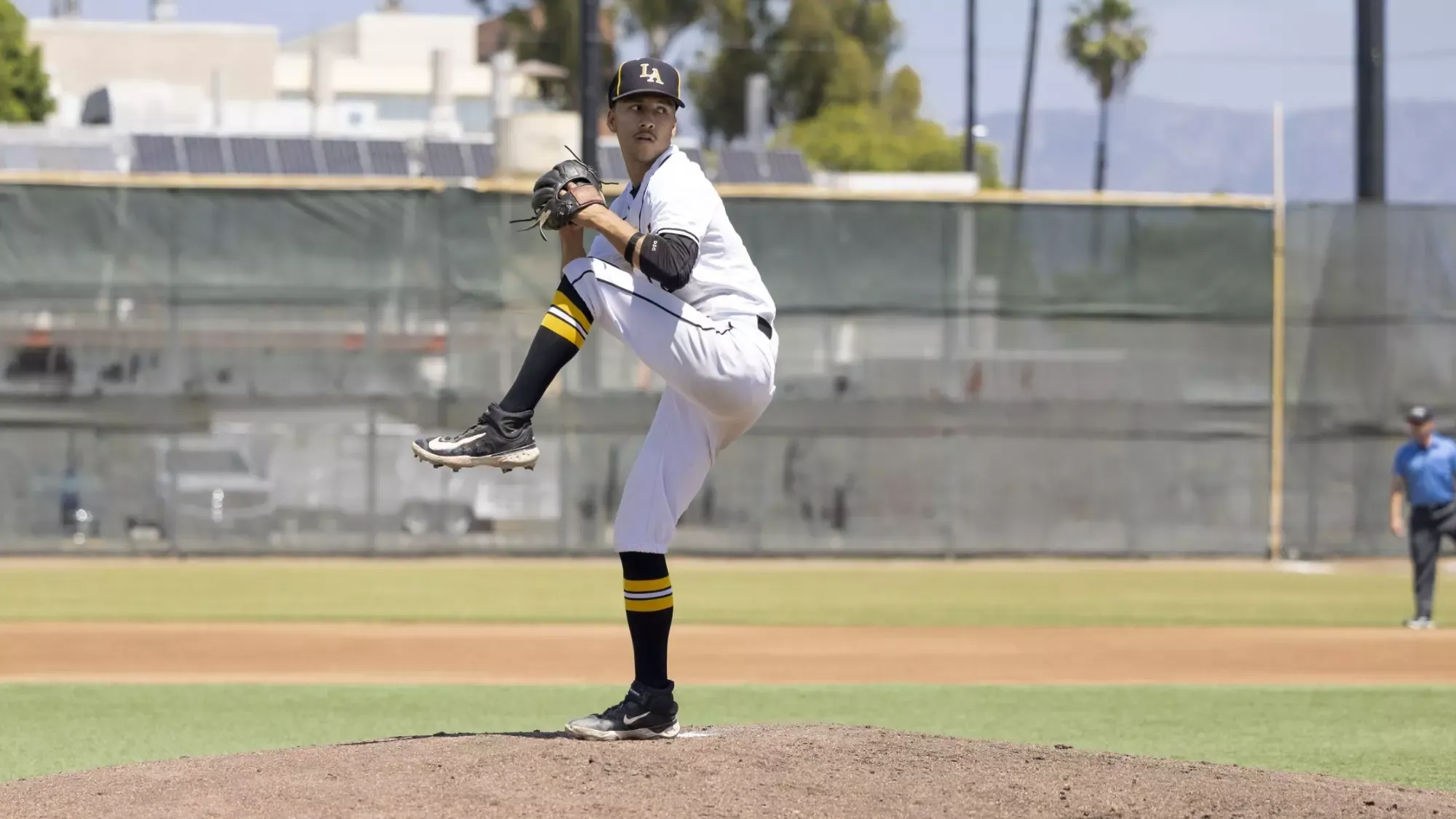 brandon gutierrez throws a pitch home