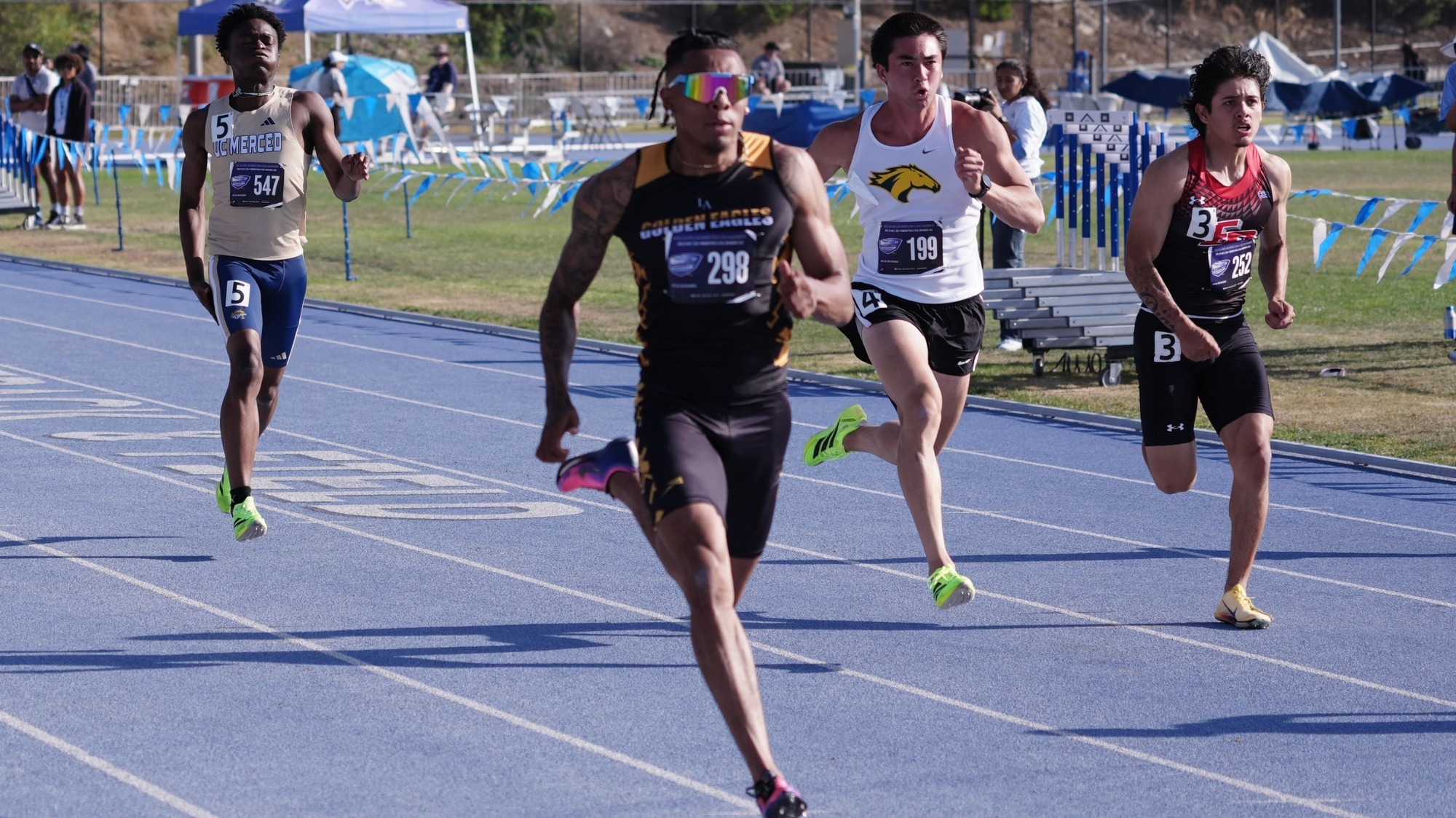 drew hill sprints toward the finish line