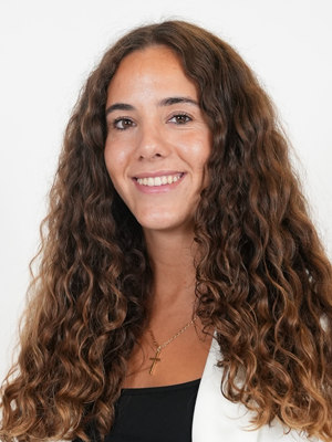 Carla Bastida Headshot