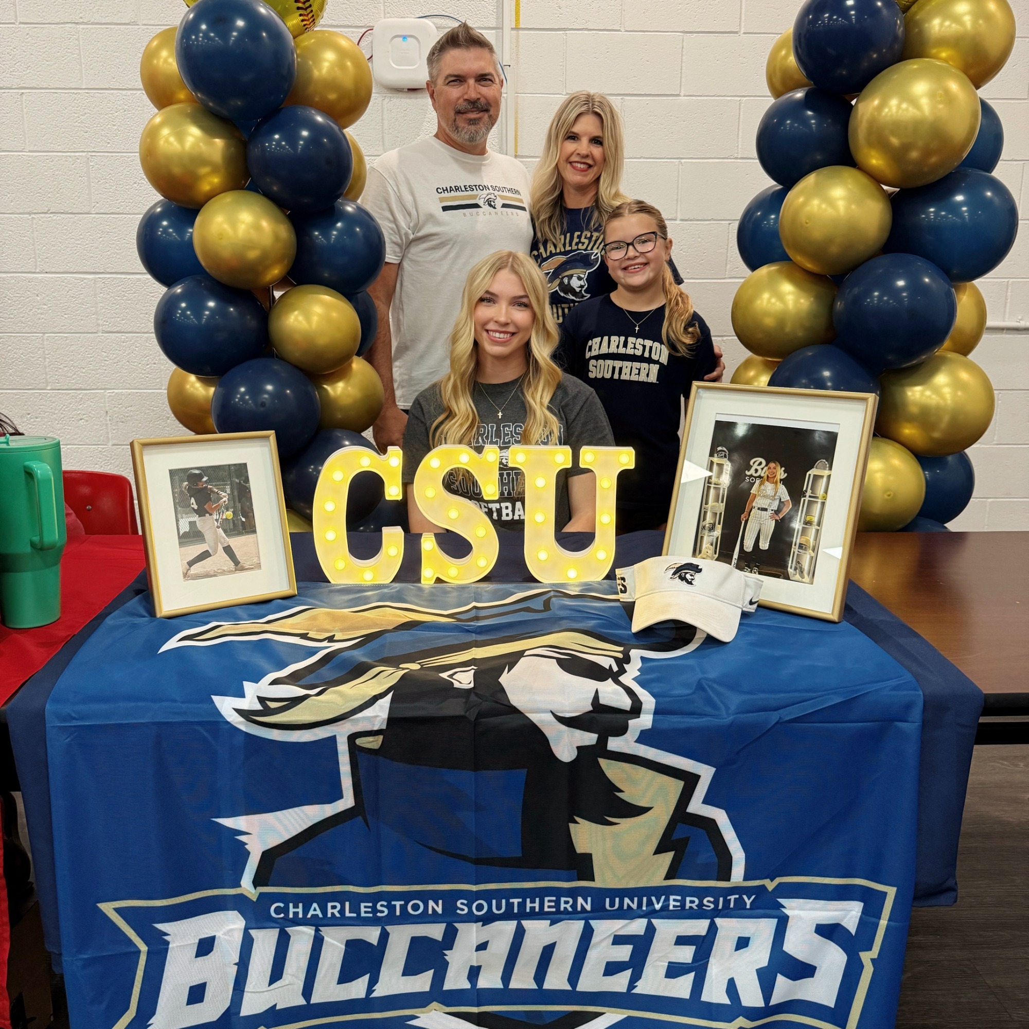 SB Signing Day- Halle Davis
