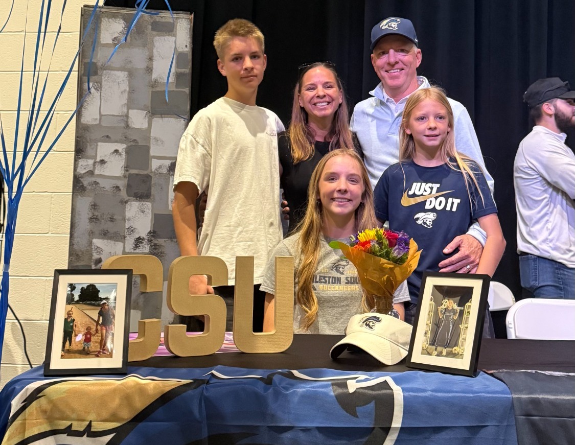 SB Signing Day- McKenna Brown