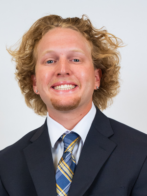 FB Student Manager Headshots 2026