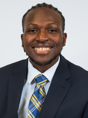 FB Student Manager Headshots 2026