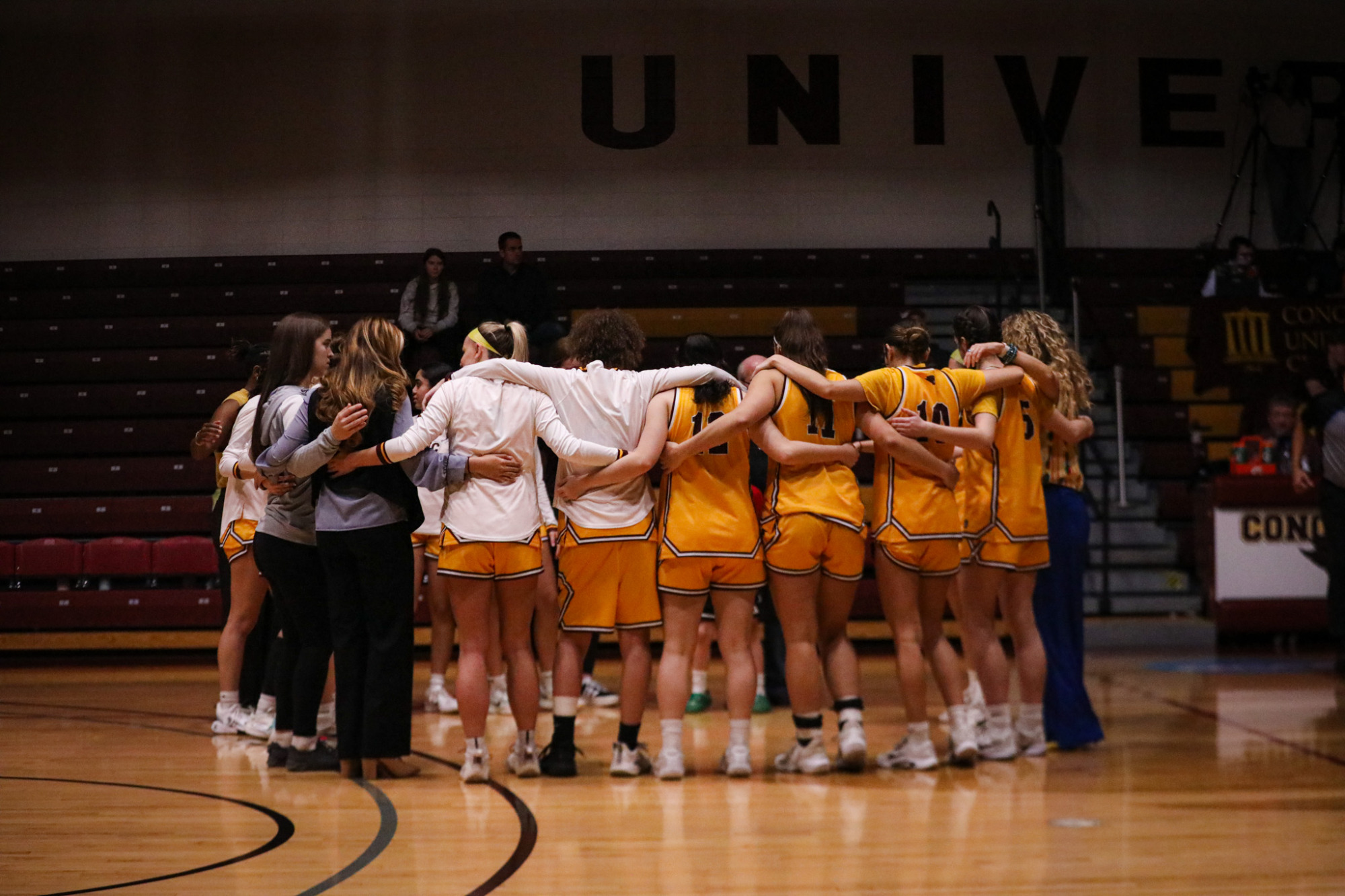 WBB vs Marian