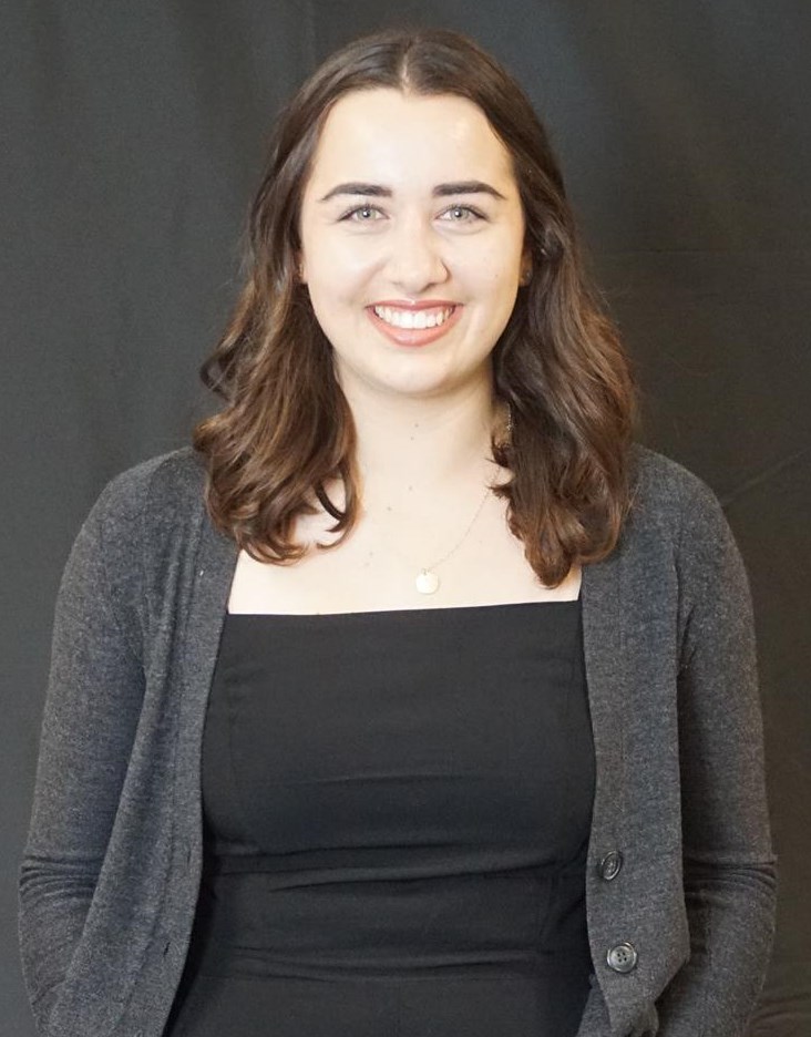 Chloe Ruiz WBB Manager 19-20
