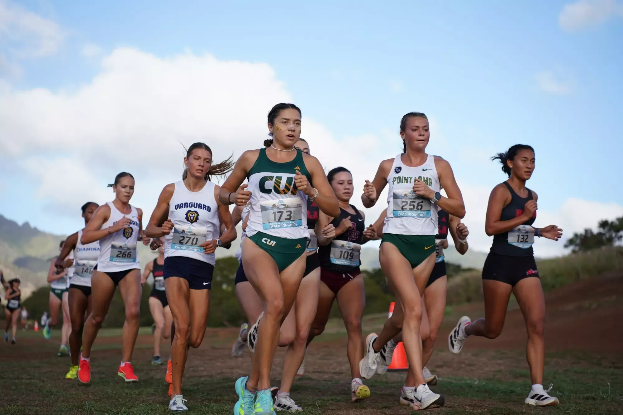 Ania Kapustka front of the pack 2025 PacWest XC Championships in Hawaii