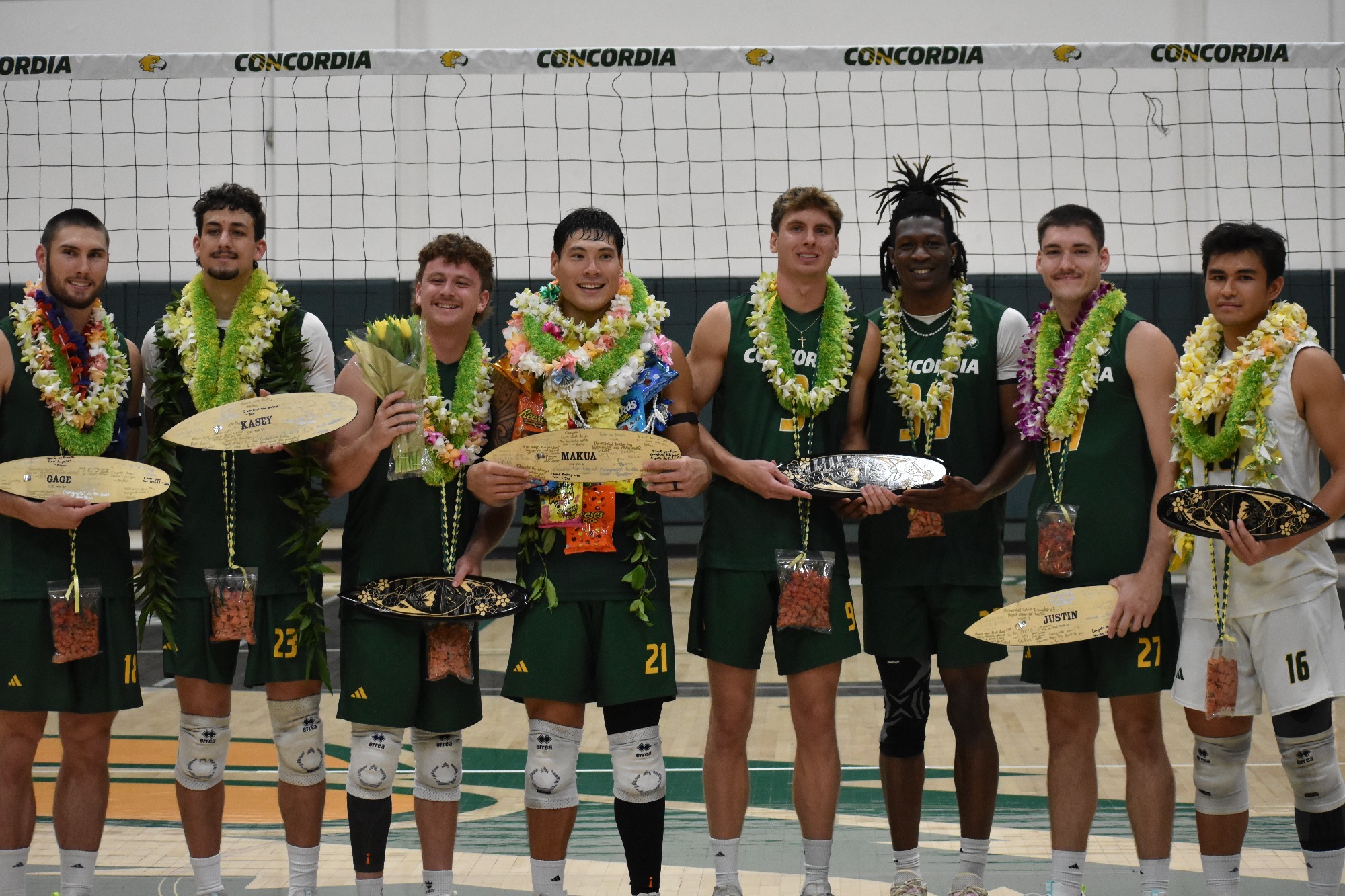 mens volleyball seniors recognized